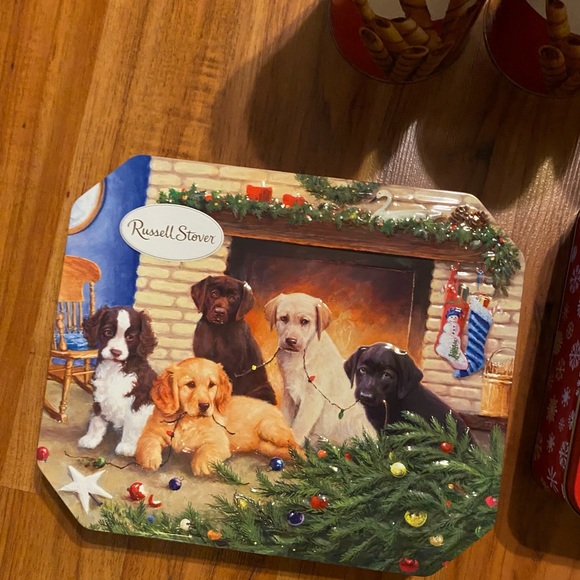 Storage and gift tins♻️ (6 total) Assorted Size, Brands, and Shapes - Picture 9 of 11